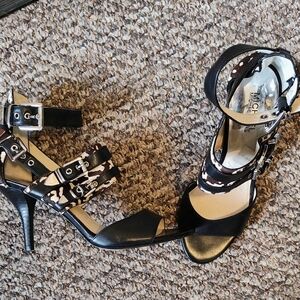 NWOB Michael Kors Black/Cow Print Strappy Heeled  Sandal, Size 9